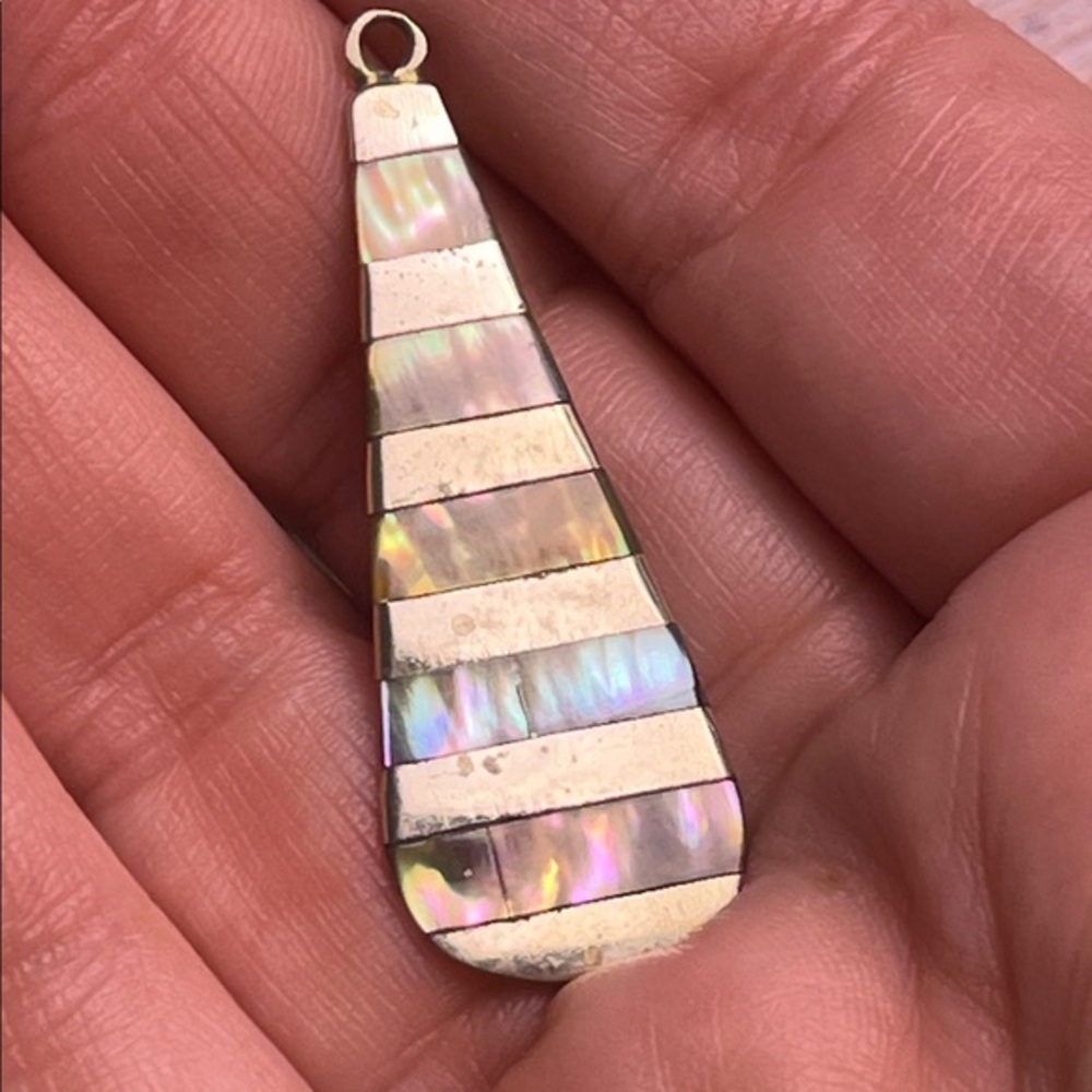 Silver and abalone Teardrop Pendant marked Alpaca